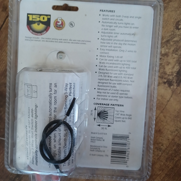 500-Watt Occupancy Switch w/ Manual Override Decorator 150⁰ Coverage, Ivory - Picture 4 of 4